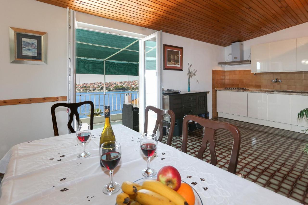 Apartman Mavarcica A4 Trogir Exterior foto